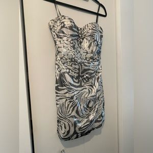 Strapless dress shiny